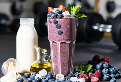 Proteinshake med kefir og bær